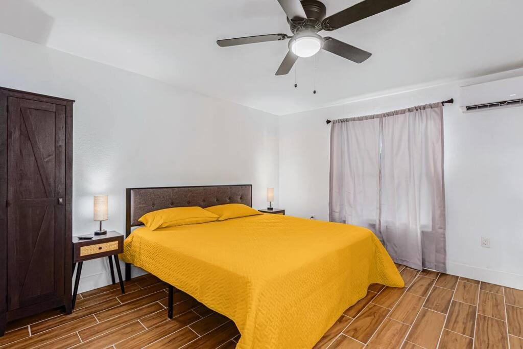 Phoenix Retreat - 1 Bedroom King Suite With 2 Smart Tvs - 10 Min From Airp - Unit B ภายนอก รูปภาพ